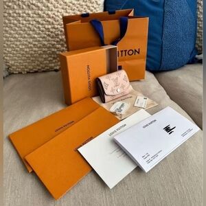 Louis Vuitton Trifold Wallet Mahina Portefeuille Iris XS  Pink